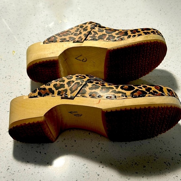 Verka Swedish Wooden Clogs leopard print size 40 u.s size 9.5 - Picture 8 of 8